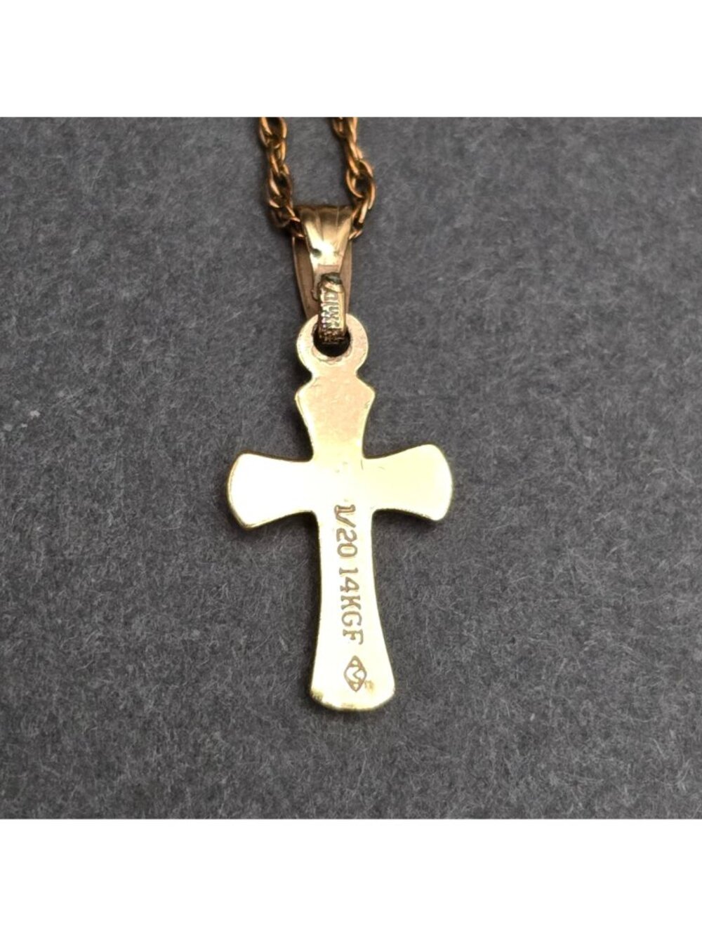Vintage 14K Gold Filled Diamond Cross Necklace M Cartouche Pendant 19" - Picture 5 of 15